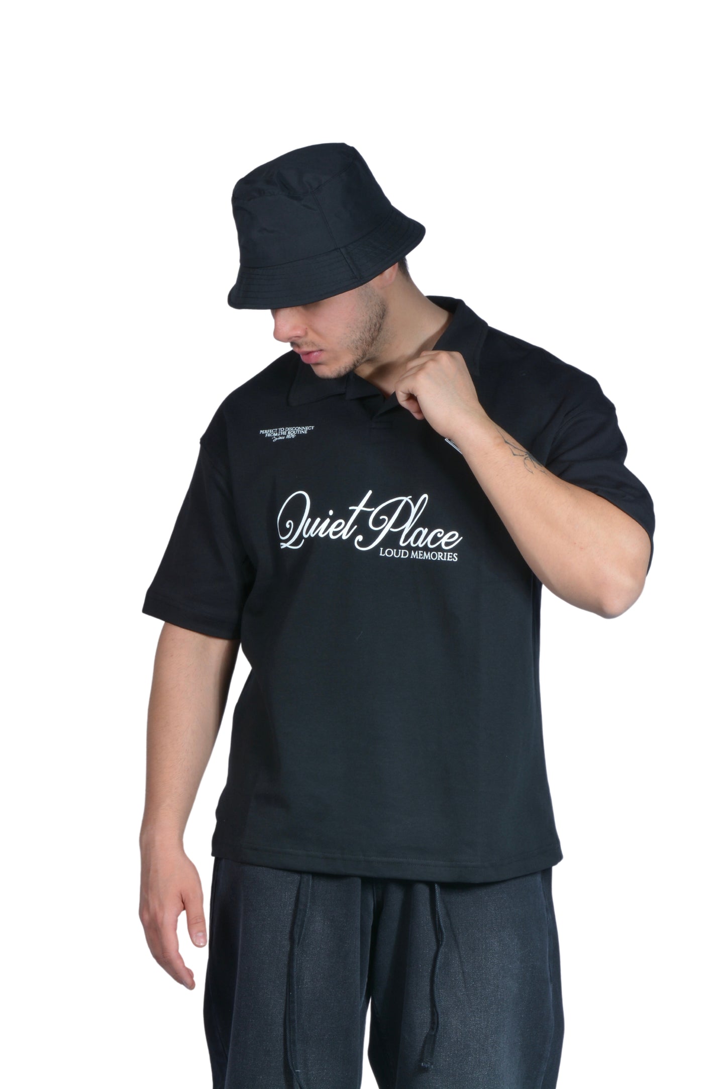 Italik QuietPlace Siyah Polo Yaka Tshirt